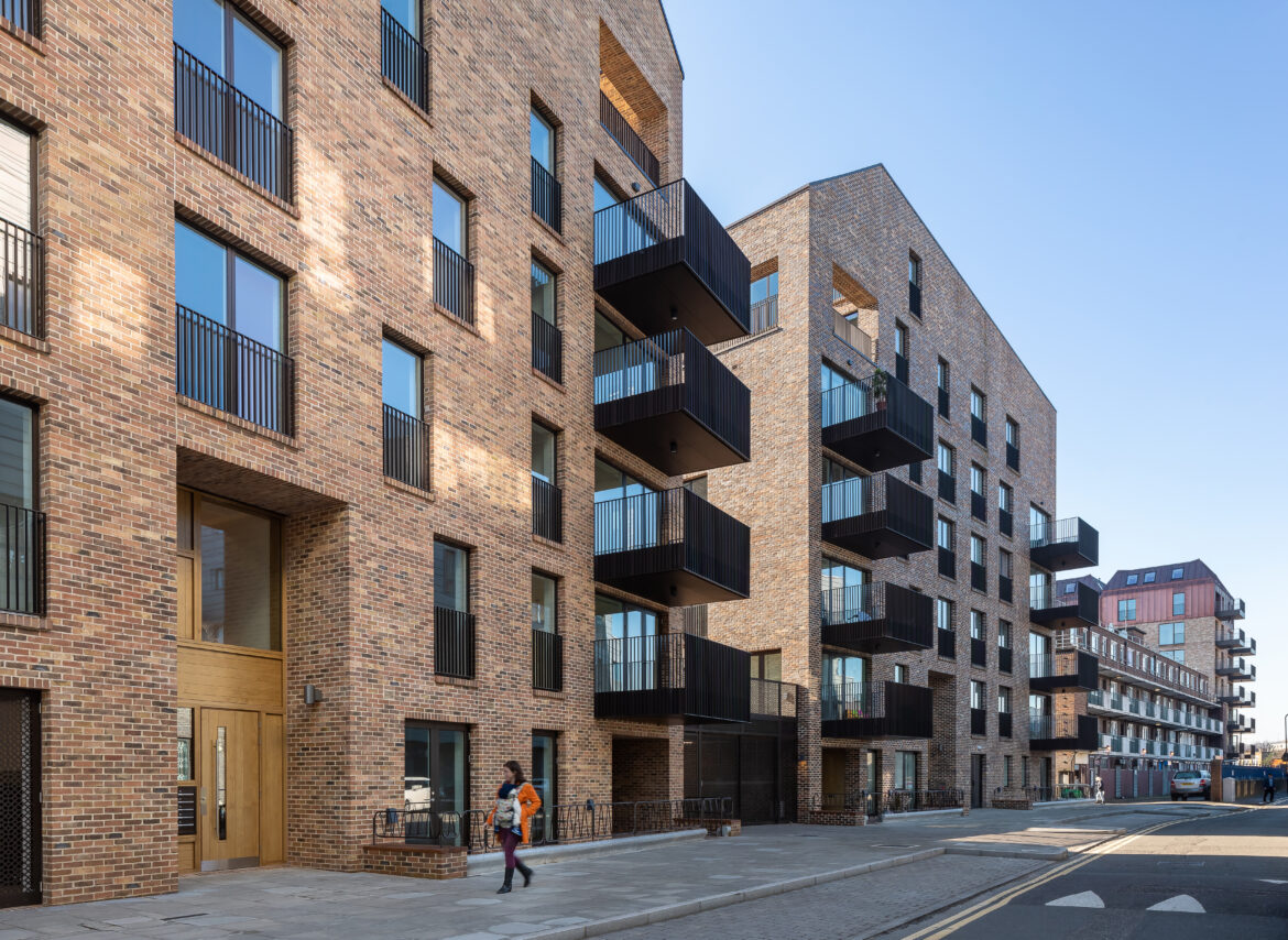 Important lessons from the past are being absorbed and combined with sustainable urban approaches to create high-quality dwellings and neighbourhoods. (Photo: Pete Landers)